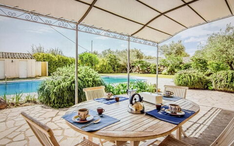 Villa Fontanazza: Möbel, Gartenmöbel, Stuhl, Schatten, Garten, Tisch Im Freien, Eco Hotel, Resort, Terrasse, Landscaping