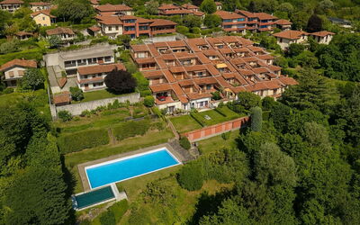 Lake & Pool