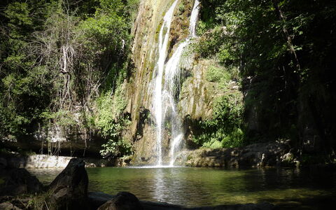 Agriturismo Arcera: Wasservorräte, Wasser, Gewässer, Natur, Grün, Natürlichen Umgebung, Natürliche Landschaft, Vegetation, Wasserfall, Ast