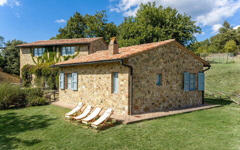 Casa Stella Serena, Casole D'Elsa, Pool: Hütte, Haus, Bauernhaus, Zuhause, Estate, Ländliches Gebiet, Garten, Rasen, Landscaping