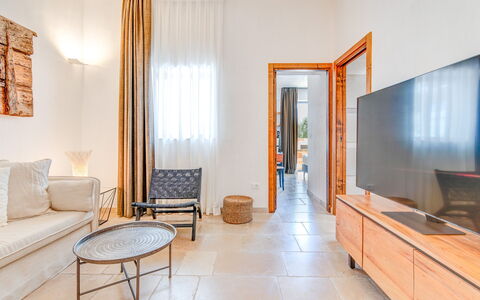 Le Camere di Corte Kalia by Raro Rooms: Flooring, Holz, Fussboden, Interior Design, Zuhause, Zimmer, Decke, Wohnung, Wohnzimmer