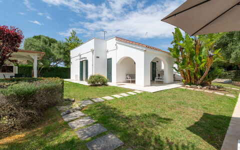 Villa Margherita: Garten, Estate, Schatten, Landscaping, Rasen, Garten, Hazienda, Villa, Villa, Bauernhaus