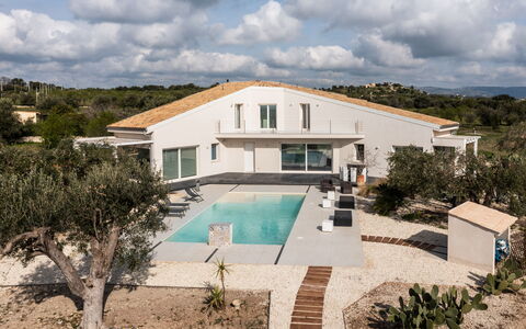 Pizzuta Country House: Zuhause, Wohngebiet, Estate, Villa, Bauernhaus, Schwimmbad