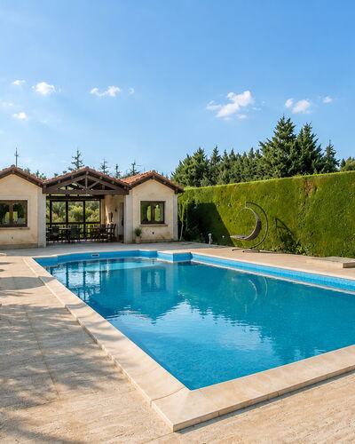 Villa Billona: Schwimmbad, Resort, Verbundwerkstoff, Estate, Freizeit, Gartenmöbel, Villa, Eco Hotel, Garten, Landscaping
