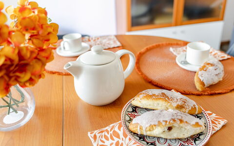 Fano Mare: Essen, Geschirr, Servierware, Tasse, Drinkware, Kaffeetasse, Dishware, Zutat, Tabelle