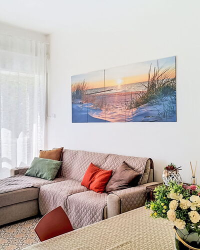 Bemi' Al Mare: Möbel, Interior Design, Couch, Fussboden, Flooring, Wand, Zimmer, Wohnzimmer, Holz, Wohnung