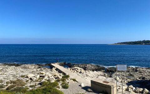 Rari House: Blau, Wasser, Wasservorräte, Gewässer, Küste, \Fels, Küsten Und Ozeanische Forms, Horizont, Meer, Sommer