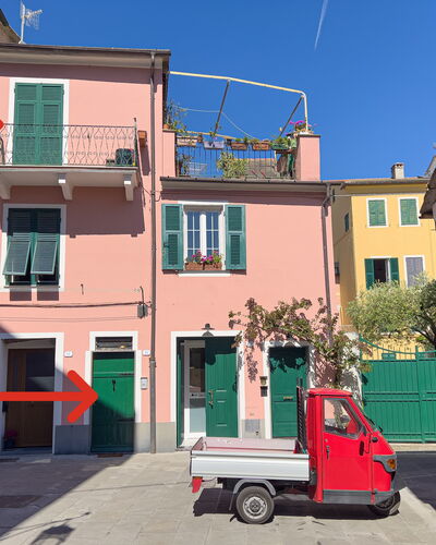 Casa Nanai - Levanto: Nachbarschaft, Tür, Farbe, Balkon
