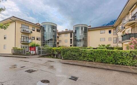 Nala: Wohngebiet, Wohnung, Balkon, Eigentumswohnung, Parkplatz, Hotel