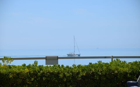 Il Favollo: Blau, Daytime, Horizont, Meer, Ozean, Küsten Und Ozeanische Forms, Küste, Klang, Strand, Watercraft