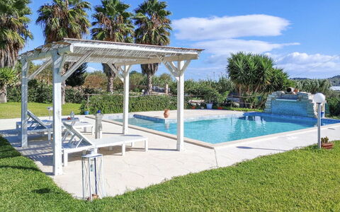 Villa Emme: Schwimmbad, Resort, Freizeit, Schatten, Gazebo, Gartenmöbel, Eco Hotel, Outdoor Struktur, Garten