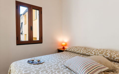Ca Dell'Andre: Interior Design, Wand, Fussboden, Bett, Schlafzimmer, Flooring, Holz, Möbel, Zimmer, Bettdecke