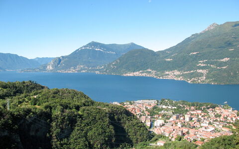 Tiny Loft: Schwimmbad, Wohngebiet, Thermae, Resort, Verbundwerkstoff, Freizeit, Estate, Kunstrasen, Hazienda, Villa