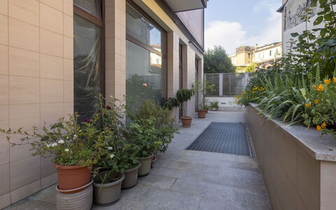 Nolo Garden Loft: Wohnung, Die Architektur, Wohngebiet, Eigentumswohnung, Verbundwerkstoff, Urban Design, Balkon, Mischnutzung, Schatten