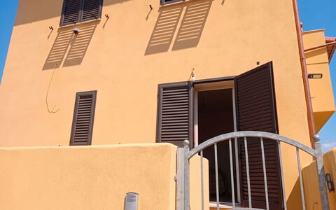 Il Mio Sole: Wohnung, Die Architektur, Wohngebiet, Eigentumswohnung, Verbundwerkstoff, Urban Design, Balkon, Mischnutzung, Schatten