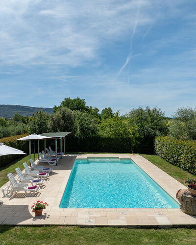 Il Cipresso, Casa dei Nonni, Cortona: Schwimmbad, Garten, Resort, Verbundwerkstoff, Gartenmöbel, Landscaping, Schatten, Estate, Hazienda, Eco Hotel
