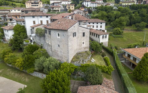 Casa Torre Il Castello