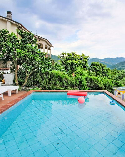Cà Olivella: Möbel, Küche & Esszimmer Tisch, Stuhl, Fussboden, Meer, Balkon, Ozean, Resort, Eco Hotel, Esszimmer