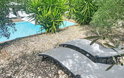 La Camporena: Möbel, Küche & Esszimmer Tisch, Stuhl, Fussboden, Meer, Balkon, Ozean, Resort, Eco Hotel, Esszimmer