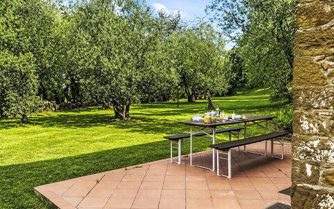 La Camporena: Möbel, Küche & Esszimmer Tisch, Stuhl, Fussboden, Meer, Balkon, Ozean, Resort, Eco Hotel, Esszimmer