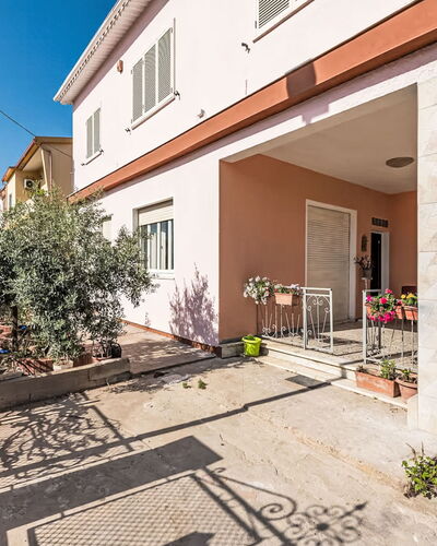 Villetta Luisa: Möbel, Küche & Esszimmer Tisch, Stuhl, Fussboden, Meer, Balkon, Ozean, Resort, Eco Hotel, Esszimmer