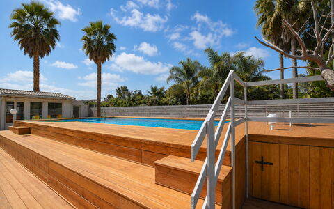 Le Vele della Contea: Schwimmbad, Resort, Verbundwerkstoff, Freizeit, Eco Hotel, Schatten, Water Feature, Holzbeize, Hotel