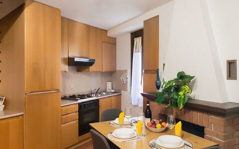 Casa Gloria: Wohnung, Eigentumswohnung, Mischnutzung, Hotel, Balkon