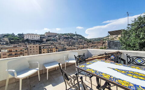 Tra Cielo e Pietra: Wohnung, Eigentumswohnung, Mischnutzung, Hotel, Balkon