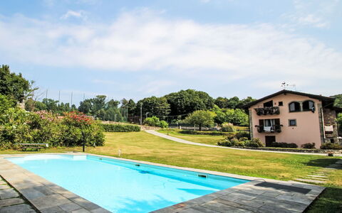 Annika: Schwimmbad, Freizeit, Resort, Garten, Estate, Rasen, Landscaping, Gartenmöbel, Eco Hotel, Urlaub