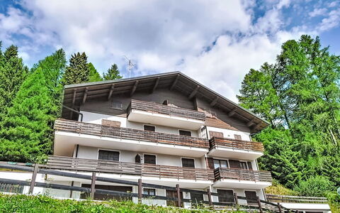 Nordic Nest: Blau, Schwimmbad, Verbundwerkstoff, Schatten, Resort, Estate, Hazienda, Villa, Freizeitzentrum