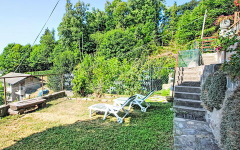 Miazzina 200: Blau, Balkon, Geländer, Wohnung, Zaun, Meer, Resort, Eigentumswohnung, Schwimmbad, Hotel