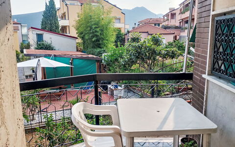 Onda Blu House: Möbel, Balkon, Stuhl, Tisch Im Freien, Gartenmöbel, Fahrrad