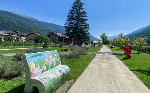 Ilda: Bergforms, Berg, Hügel, Gebirge, Landschaft, Hochland, Bergstation, Senke, Grat, Alpen