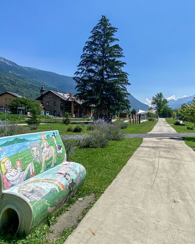 Ilda: Bergforms, Berg, Hügel, Gebirge, Landschaft, Hochland, Bergstation, Senke, Grat, Alpen