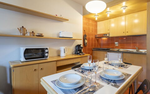 Ai Pascoli: Interior Design, Möbel, Flooring, Holz, Decke, Fussboden, Zimmer, Beleuchtung, Küche, Countertop