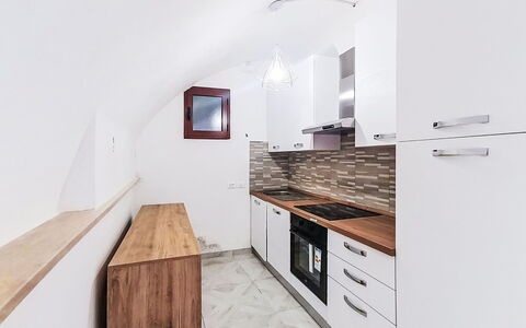 La Terrazza di Caramanico: Flooring, Holz, Interior Design, Fussboden, Countertop, Decke, Küche, Cabinetry, Zuhause, Zimmer