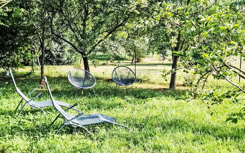 Il Pozzo dei Desideri: Grün, Gras, Garten, Rasen, Ground, Frühling, Kofferraum, Sonnenlicht, Park