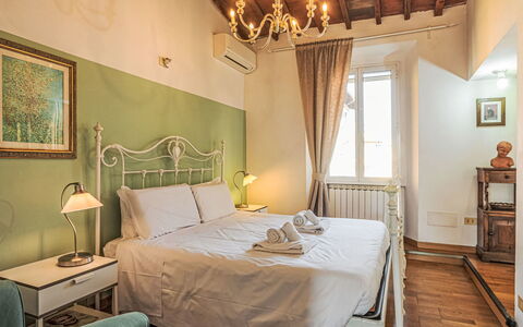 Bellavista: Wand, Interior Design, Fussboden, Flooring, Möbel, Schlafzimmer, Beleuchtung, Decke, Zuhause, Bett