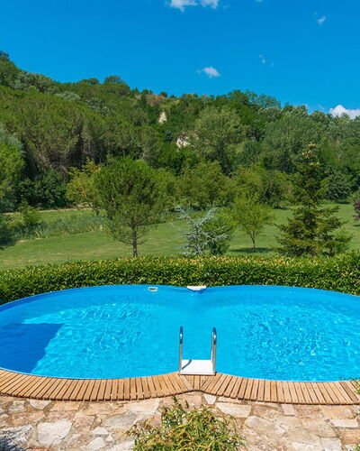 La Casa Dell'Artista 6: Blau, Schwimmbad, Freizeit, Schatten, Gartenmöbel, Resort, Garten, Hinterhof, Eco Hotel, Landscaping