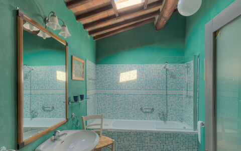 Casabianca 12: Interior Design, Wand, Flooring, Fussboden, Decke, Armatur, Möbel, Zimmer, Beleuchtung, Badezimmer