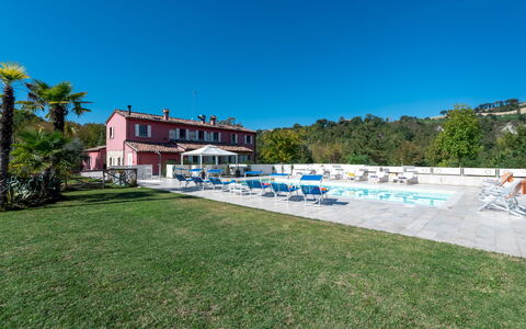 Cascina Marianna 12+4: Estate, Hotel, Schwimmbad, Resort, Villa, Gartenmöbel, Ferienort