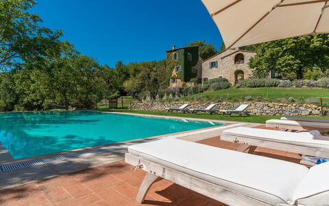 Monticchia 10: Schwimmbad, Estate, Garten, Hazienda, Resort, Villa, Villa, Eco Hotel, Gartenmöbel, Landscaping