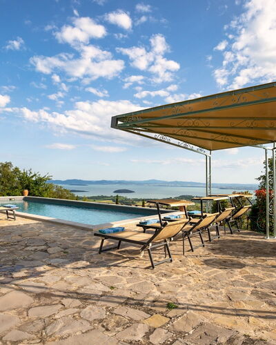 Antiche Pietre 10: Schatten, Gartenmöbel, Resort, Stuhl, Schwimmbad, Eco Hotel, Tropen, Flagstone, Ferienort, Regenschirm