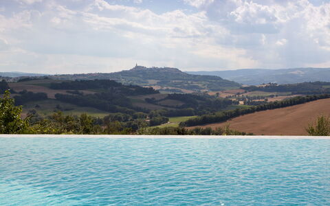 Casale delle Lavande 10: Blau, Schwimmbad, Abend, Dämmerung, Kumulus