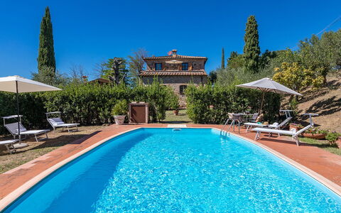 Poderino 6: Blau, Schwimmbad, Estate, Hazienda, Villa, Villa, Bauernhaus, Eco Hotel, Resort