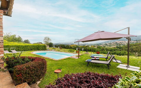 San Rocco 4: Schwimmbad, Garten, Resort, Rasen, Hazienda, Estate, Eco Hotel, Garten, Villa, Landscaping