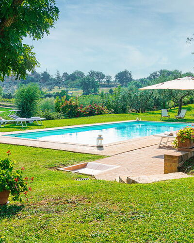Villa di Morice 14: Schwimmbad, Garten, Resort, Rasen, Estate, Hazienda, Eco Hotel, Landscaping, Schatten, Hinterhof