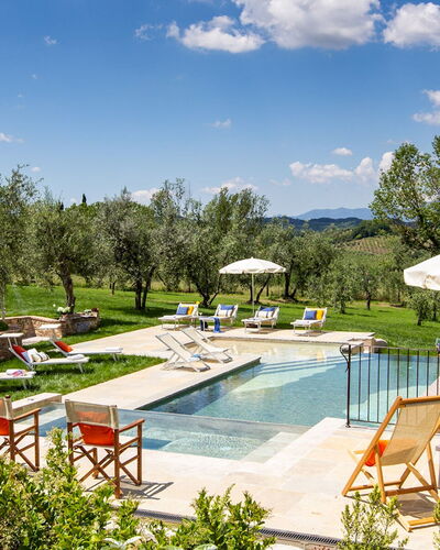 Dimora San Germano 14: Schwimmbad, Gartenmöbel, Möbel, Garten, Resort, Sonnenliege, Stuhl, Landscaping, Rasen, Regenschirm