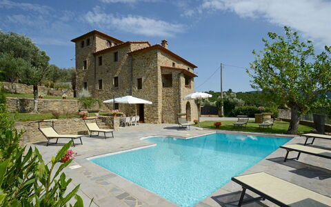 Torre la Ripa 8: Schwimmbad, Estate, Resort, Villa, Eco Hotel, Hazienda, Gartenmöbel, Bauernhaus, Landscaping, Flagstone