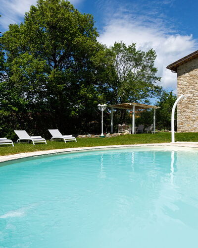 Villa Agostini 10: Blau, Schwimmbad, Bauernhaus, Estate, Resort, Villa, Rasen, Garten, Landscaping, Thermae